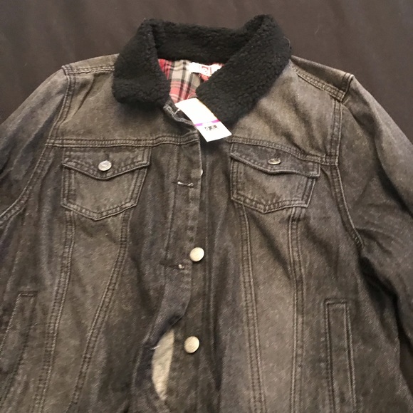 Jean Jacket - Picture 4 of 6